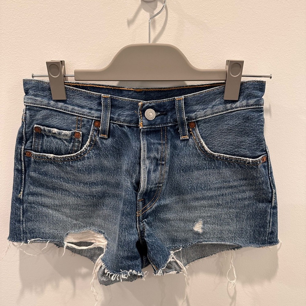 Levi 501 Jean Shorts